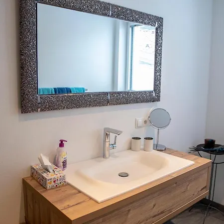 Апартаменты Veranda Appartements Грис-им-Зельрайн