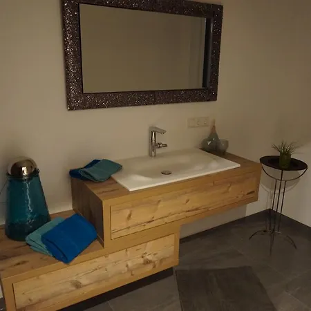 Апартаменты Veranda Appartements Грис-им-Зельрайн